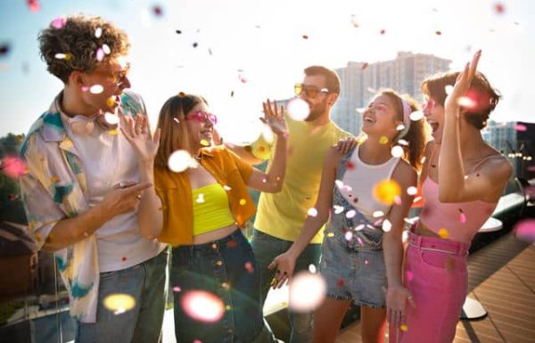 המדריך המקיף להשכרת ציוד לאירועים: כל מה שצריך לדעת